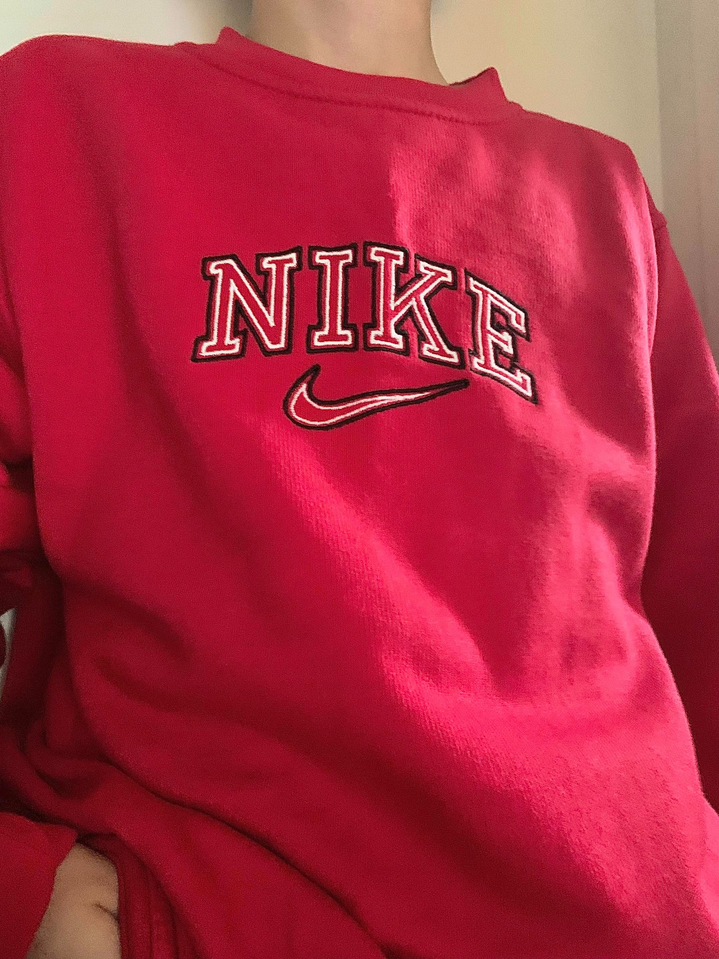 Sweat brodé style vintage