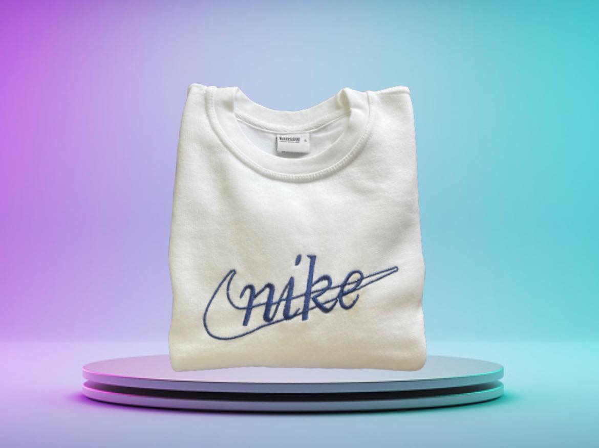 Sweat motif swoosh